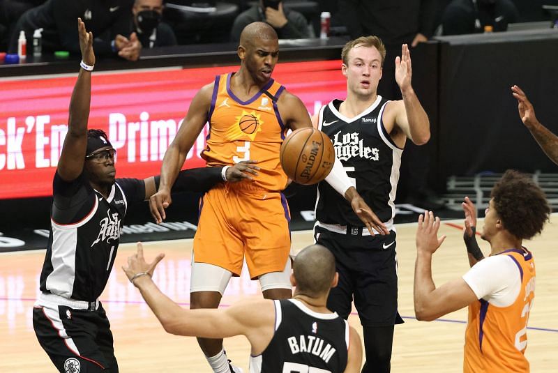 Phoenix Suns v Los Angeles Clippers - Game Three