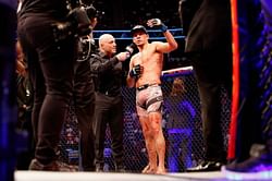 Daniel Cormier reacts to Nate Diaz's epic flurry against Leon Edwards at UFC 263