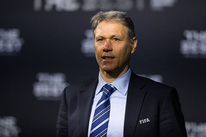 Netherlands legend Marco van Basten slams Juventus star