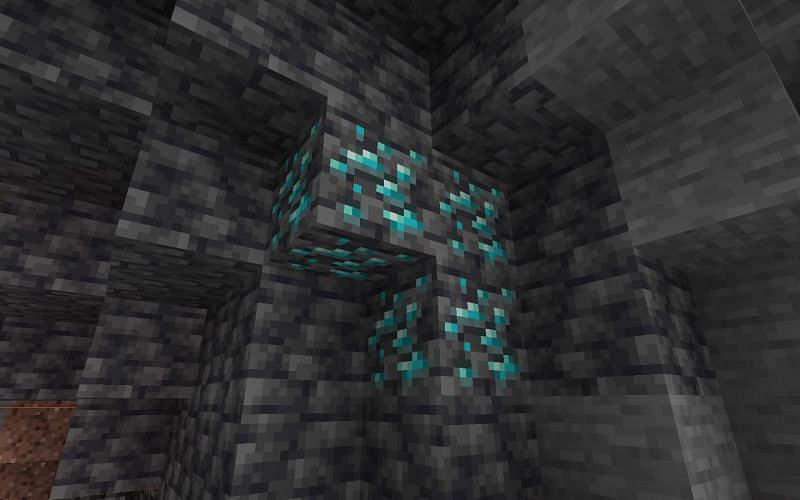 Top 5 rarest ores in Minecraft 1.17 Caves Cliffs update