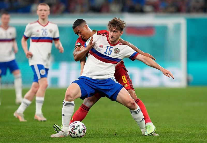 Aleksey Miranchuk (#15) battles for the ball during Russia&#039;s match against Belgium