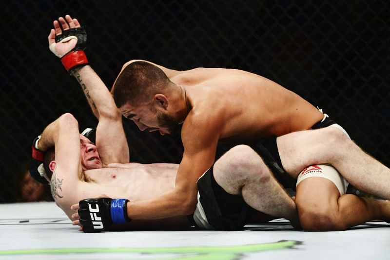 Irish UFC fans were left underwhelmed by the main event of Paddy Holohan vs. Louis Smolka