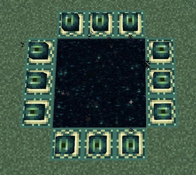 How to build portals in Minecraft