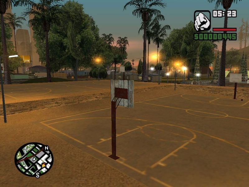 A basketball court with a visible basketball in GTA San Andreas (Image via GTA Wiki)