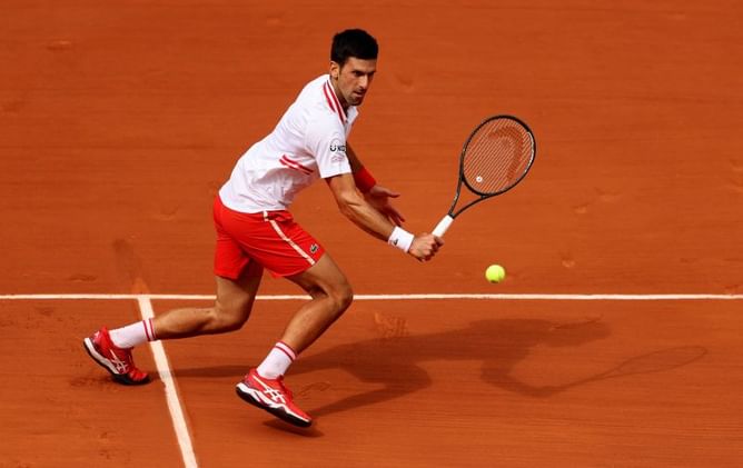 Boris Becker says Lorenzo Musetti should have had "respect" for Novak Djokovic & not retired from their 4r match