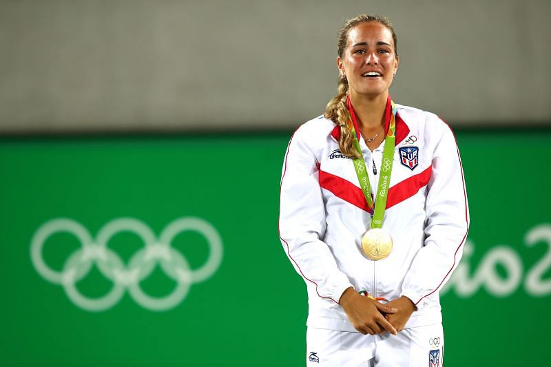 Monica Puig wearing the gold medal at the Rio 2016 Olympic Games