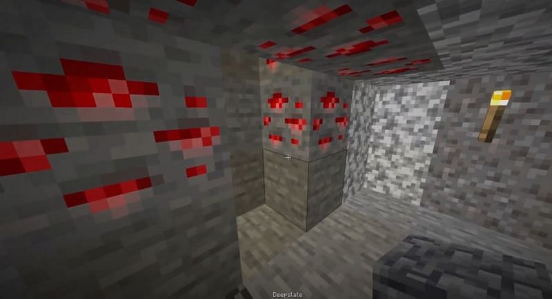 A killing area can be made by making a small underground room connected by the hole skeletons fall in (Image via jjaaxxthelegend, YouTube)