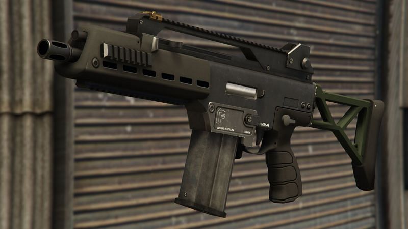 The Special Carbine is a better choice in terms of accuracy (Image via Rockstar Games)