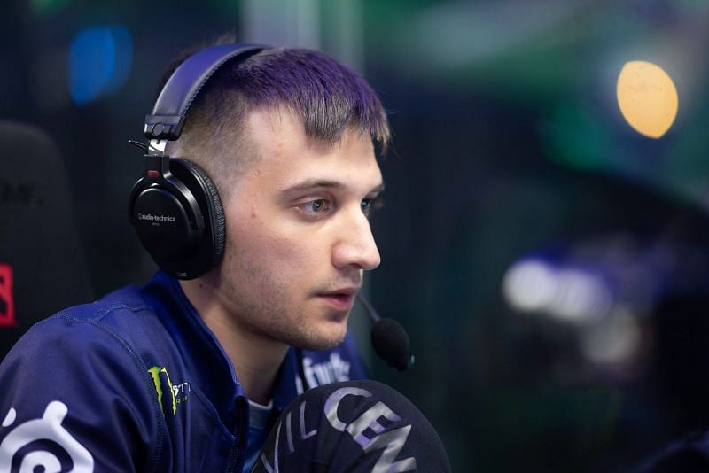 Artour &quot;Arteezy&quot; Babaev from EG (Image via Evil Geniuses)