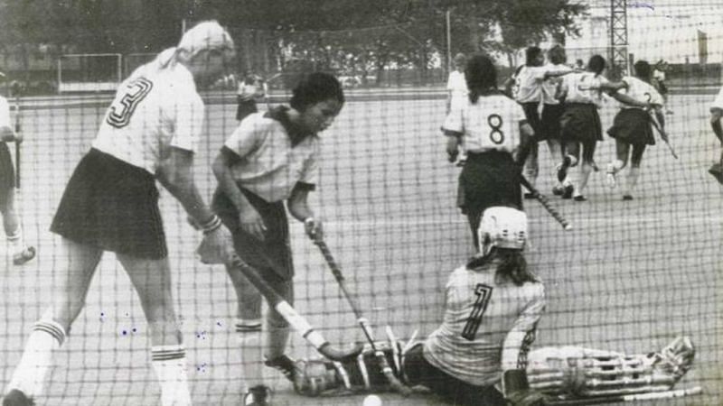 Moscow Olympics - Introduction to Women's Hockey and the only time Zimbabwe won an Olympic gold medal here