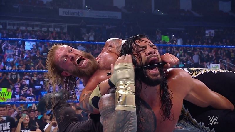 Edge got Roman Reigns to tap out