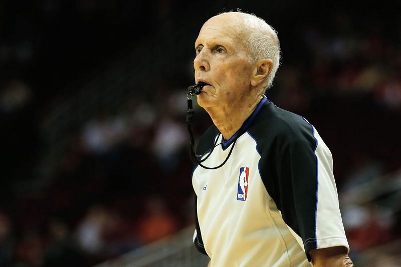 Dick Bavetta [Source: Bleacher Report]