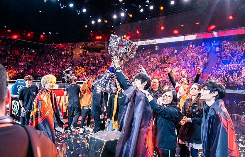 Realizing the dark side of League of Legends&#039; professional scene (Image via Riot Games)