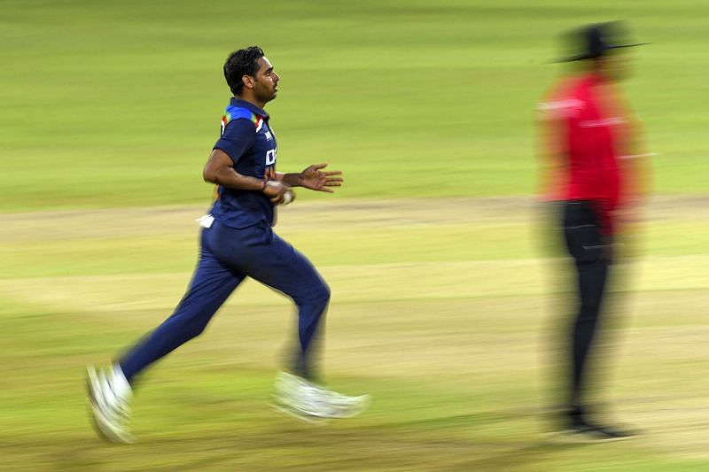 Bhuvneshwar Kumar in action (PC: Twitter)