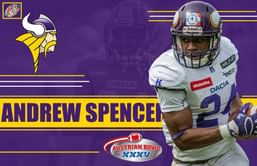 What team does Bachelorette contestant Andrew Spencer play for?