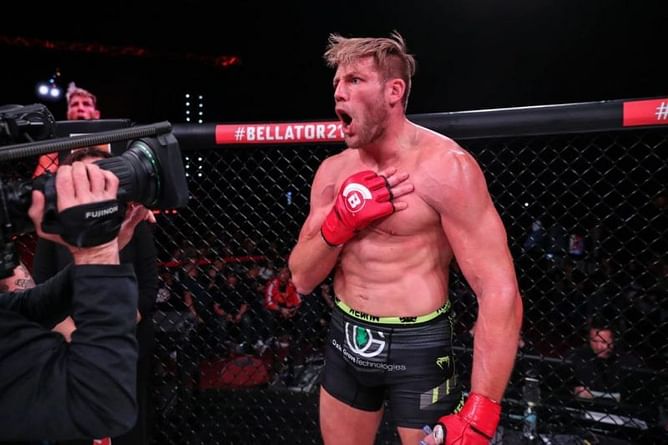What is AEW and Bellator star Jake Hager's MMA record?