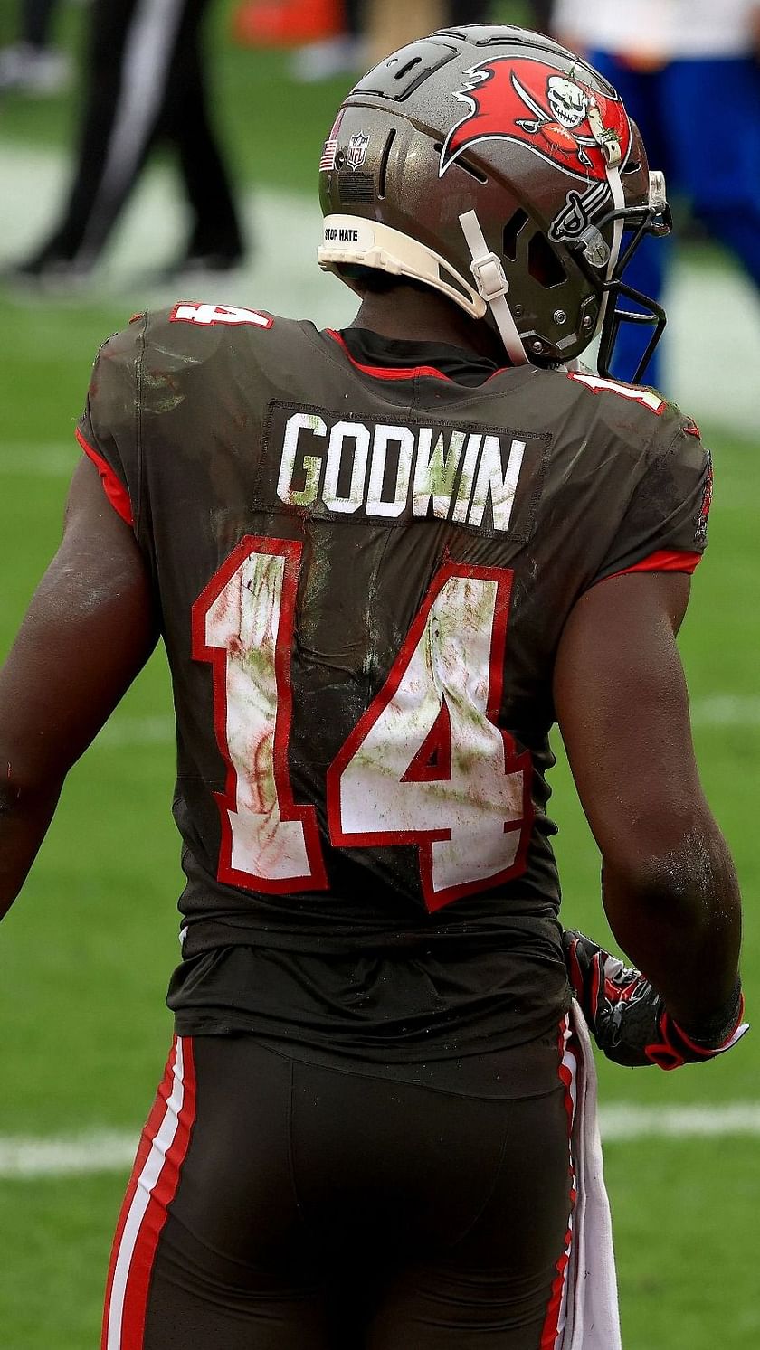 NFL franchise tag deadline: Bucs hold onto Chris Godwin