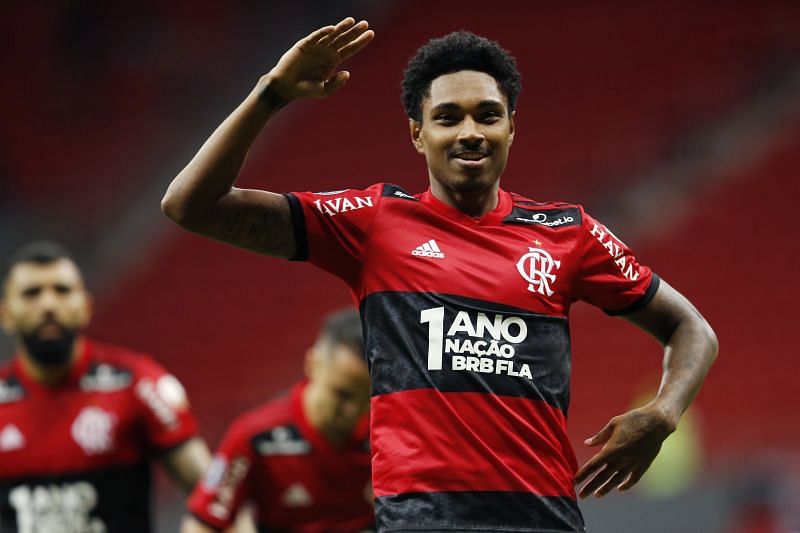Flamengo play Sao Paulo in a Brasileiro Serie A 2021 game on Sunday