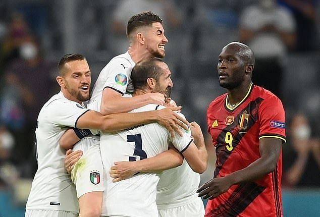 Italy comprehensively beat the Red Devils