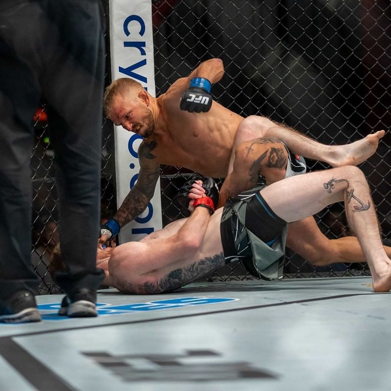 UFC Vegas 32: TJ Dillashaw vs Cory Sandhagen [Image credits: @ufc on Instagram]
