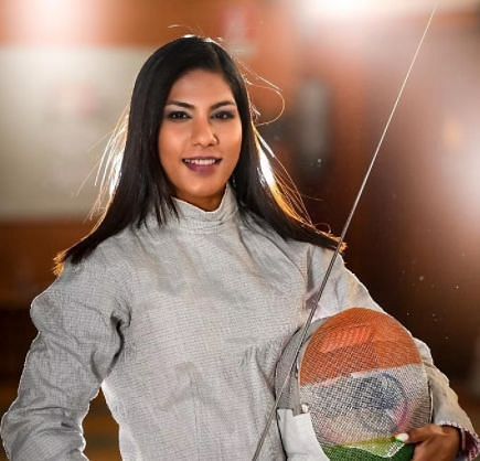 ओलंपिक इतिहास में फेंसिंग के खेल में भारत की ओर से खेलनी वाली पहली खिलाड़ी हैं भवानी देवी
