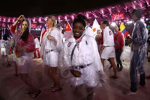 Simone Biles of Team United States walks during the 'Heroes of the Games' segment during the Closing Ceremony on Day 16 of the Rio 2016 Olympic Games at Maracana Stadium (Photo by Ezra Shaw/Getty Images)