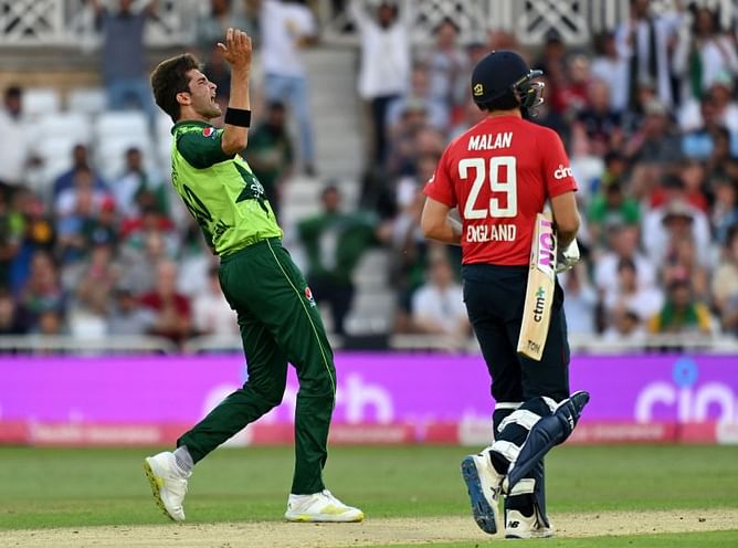 ENG v PAK 2021: Twitter slams Dawid Malan after another poor performance in the 2nd T20I