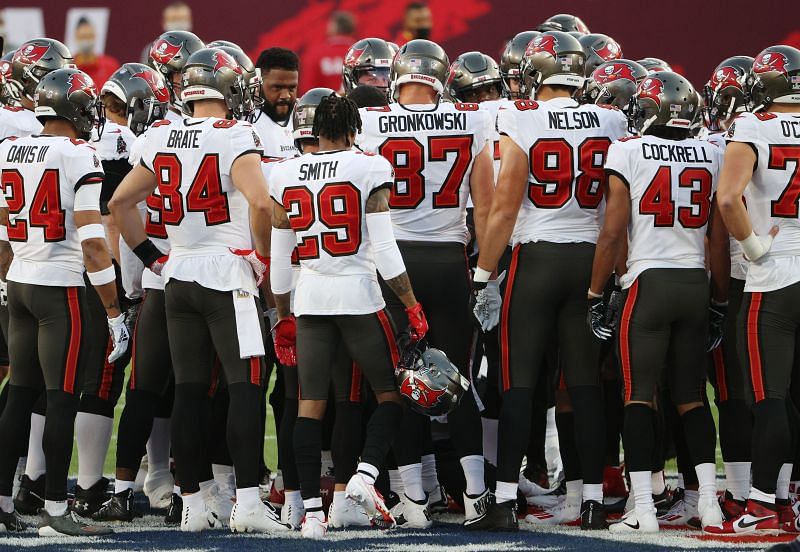 Nfl Training Camp 2021 5 Buccaneers Players On The Roster Bubble Heading Into Training Camp 7422