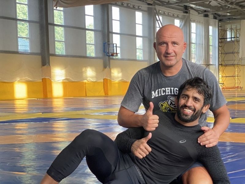 Bajrang Punia with his coach Shako Bentinidis (source Instagram: @bajrangpunia60)