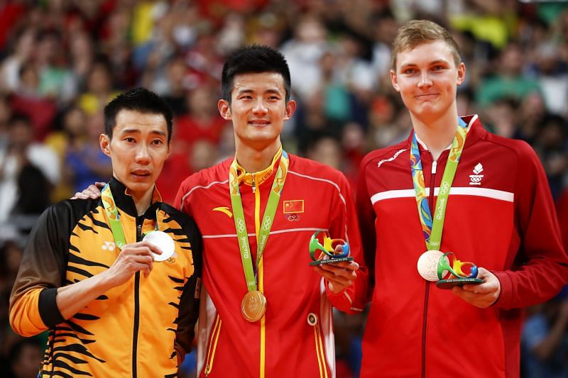 (L-R) Lee Chong Wei, Chen Long &amp; Viktor Axelsen with their medals at the Rio Olympics