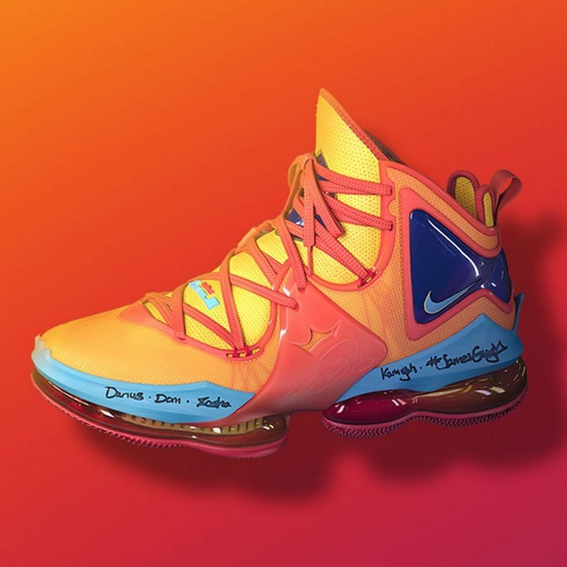 lebron taco shoes