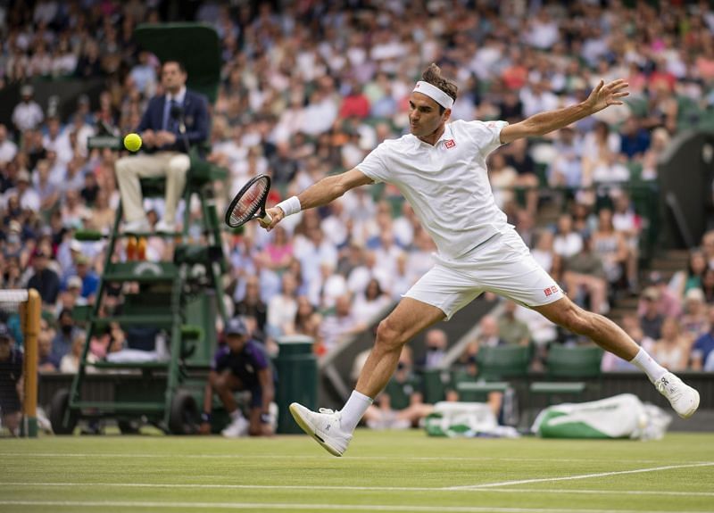 Roger Federer in action against Richard Gasquet