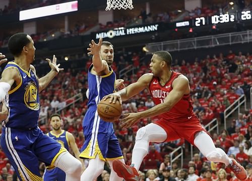 Andrew Bogut and Shaun Livingston of the Golden State Warriors