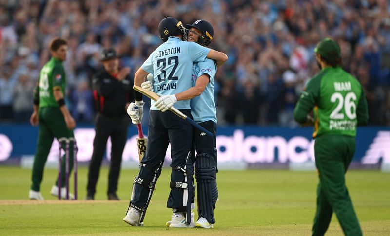 An ordinary bowling performance from Pakistan helped England complete a 3-0 whitewash