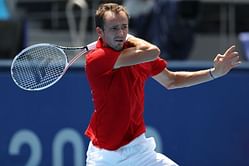 "I can finish the match, but I can die. If I die, who will take responsibility" - Daniil Medvedev hits out at conditions in Tokyo during 3R win over Fognini