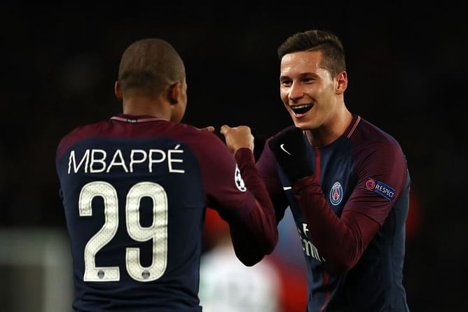 Top 5 players who cannot seem to secure a big transfer