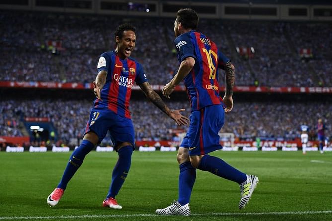 5 famous players who idolize Lionel Messi