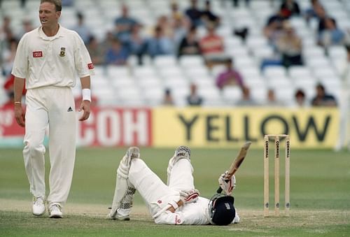 Allan Donald (left) floored England batsman Mike Atherton with a bouncer in the 1998 Trent Bridge Test. Pic: Getty Images