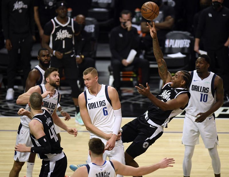 Kawhi Leonard #2 of the LA Clippers reacts as he is fouled by Kristaps Porzingis