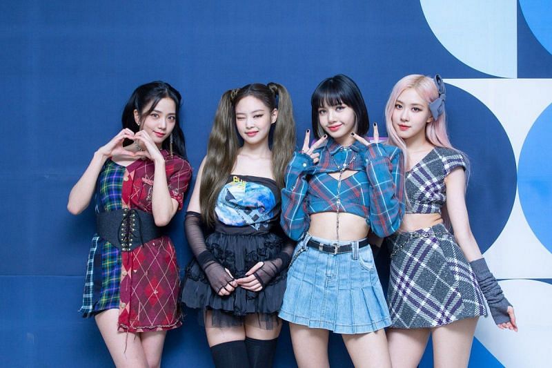 If you were Blackpinks hairstylist what kind of hairstyle would you give  to each of the Kpop group members  Quora