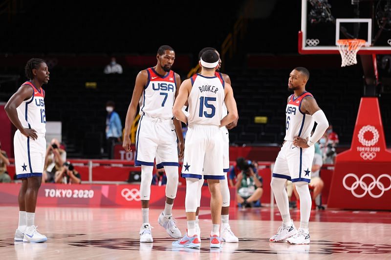 Kevin Durant #7 and Team United States of America talk on the court