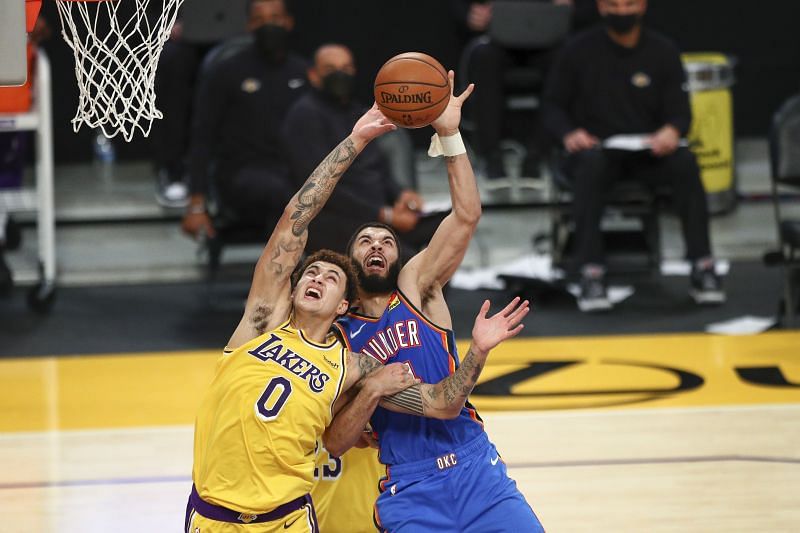 Oklahoma City Thunder v Los Angeles Lakers