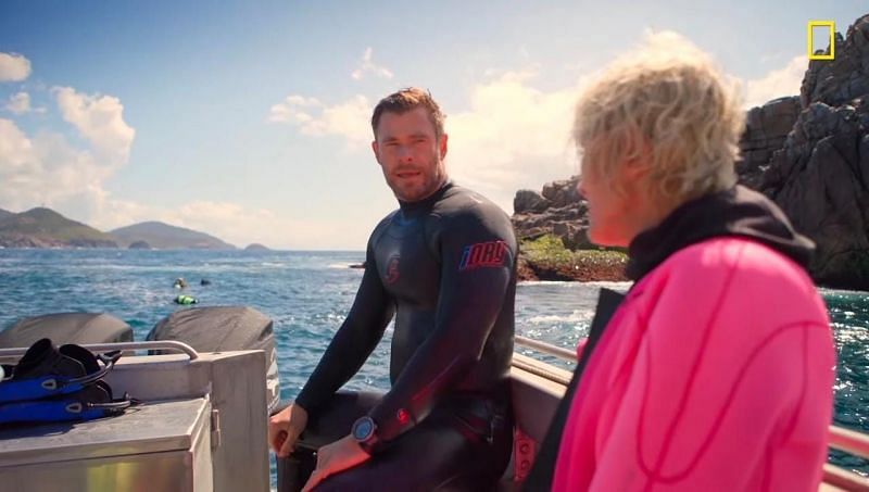 Chris Hemsworth with Valerie Taylor (Image via Rotten Tomatoes)