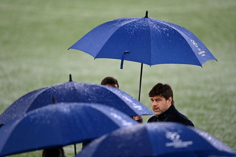 PSG manager Mauricio Pochettino looks on during the 2020-21 Champions League