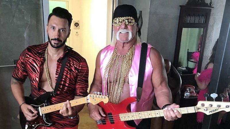 Hulk Hogan actually play the guitar?