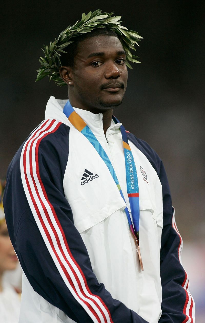USA&#039;s Justin Gatlin was crowned the 100m champion at Athens 2004