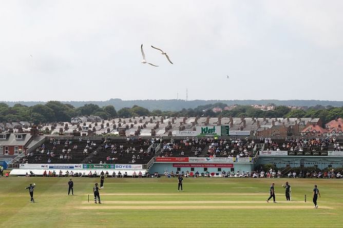 DUR vs GLO Dream11 Prediction: Fantasy Cricket Tips, Today's Playing 11 and Pitch Report for Royal London One-Day Cup 2021 Match