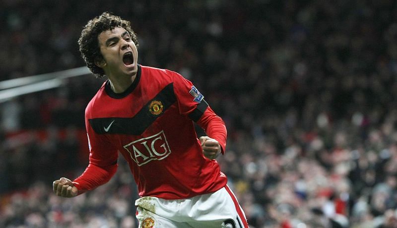 Rafael Manchester United (image via Metro.com)