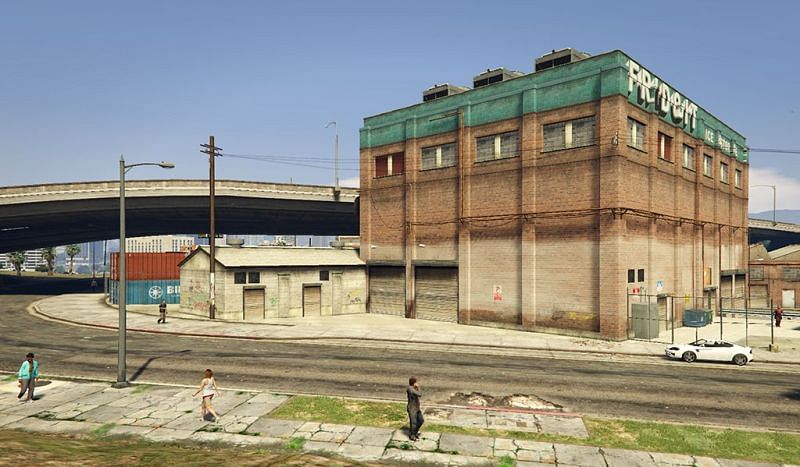 La Puerta Vehicle Warehouse (Image via GTA Wiki)