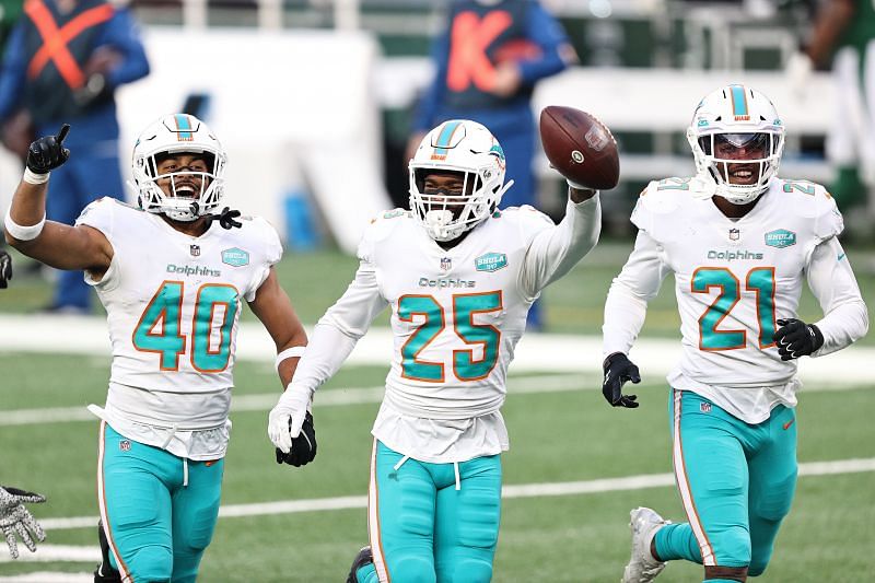 Miami Dolphins v New York Jets